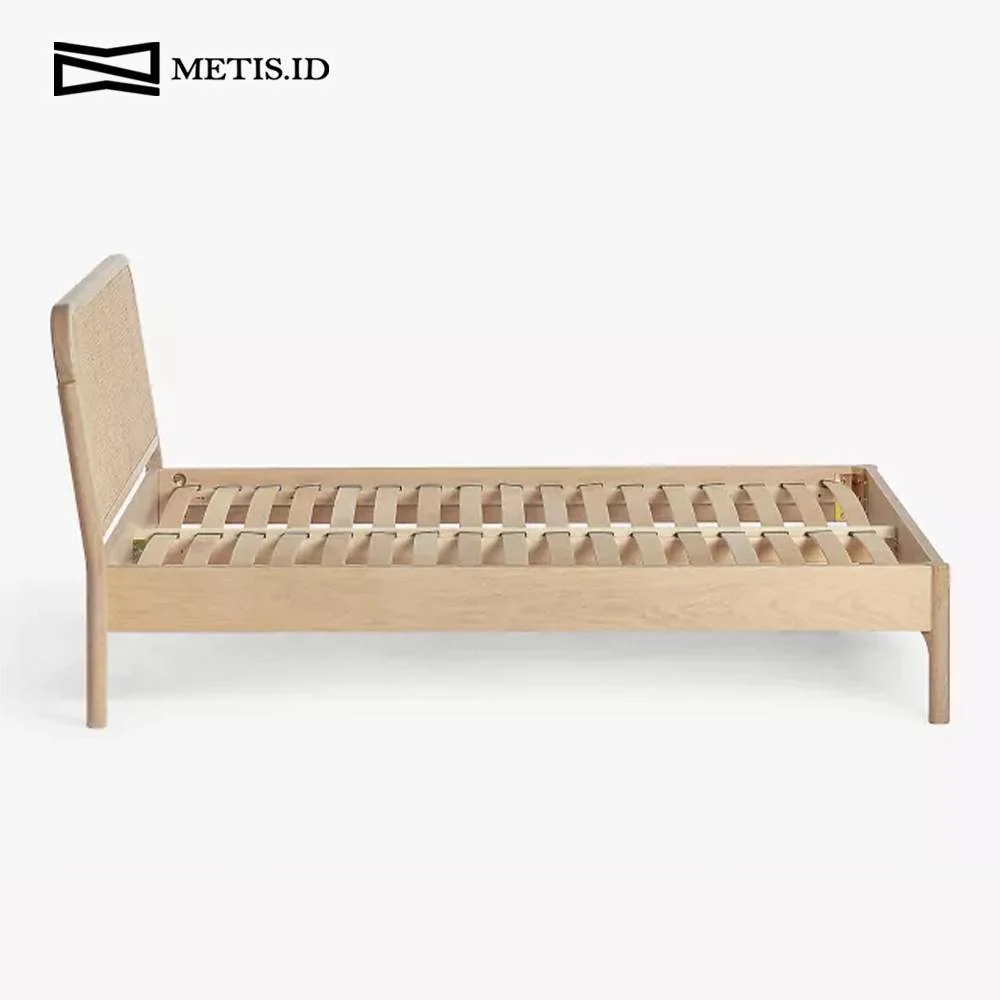 Dipan Jati Rotan Natural BED013