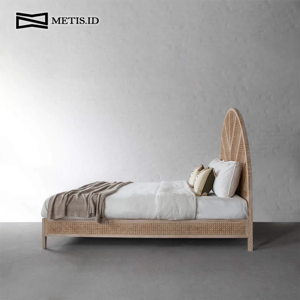 Dipan Jati Rotan Natural BED024