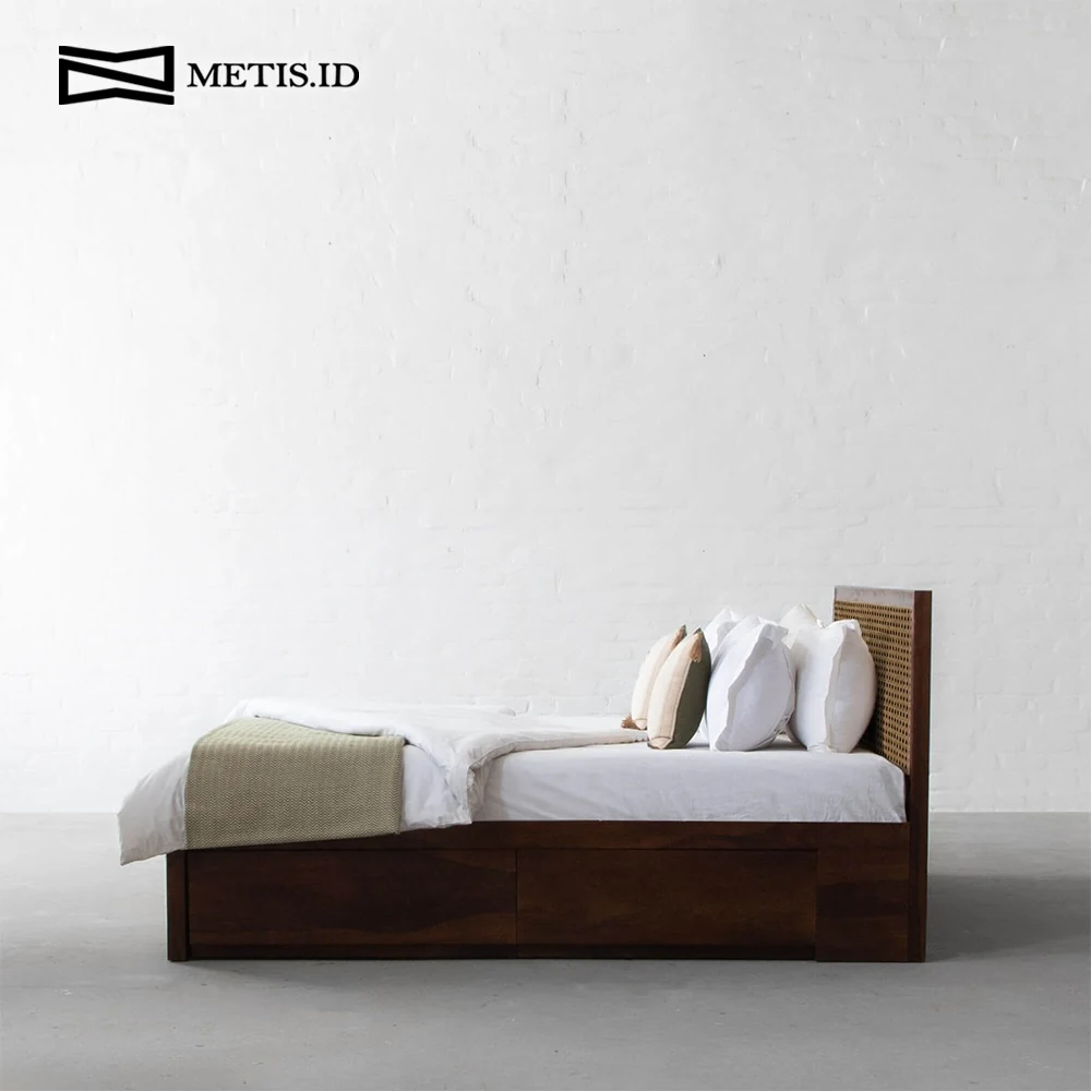 Dipan Jati Rotan Natural BED026