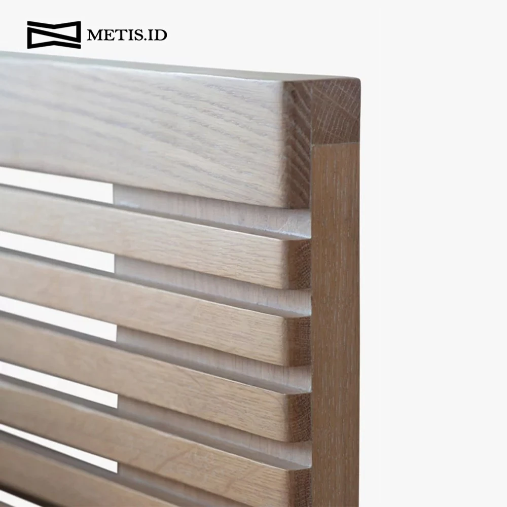 Dipan Jati Natural BED040
