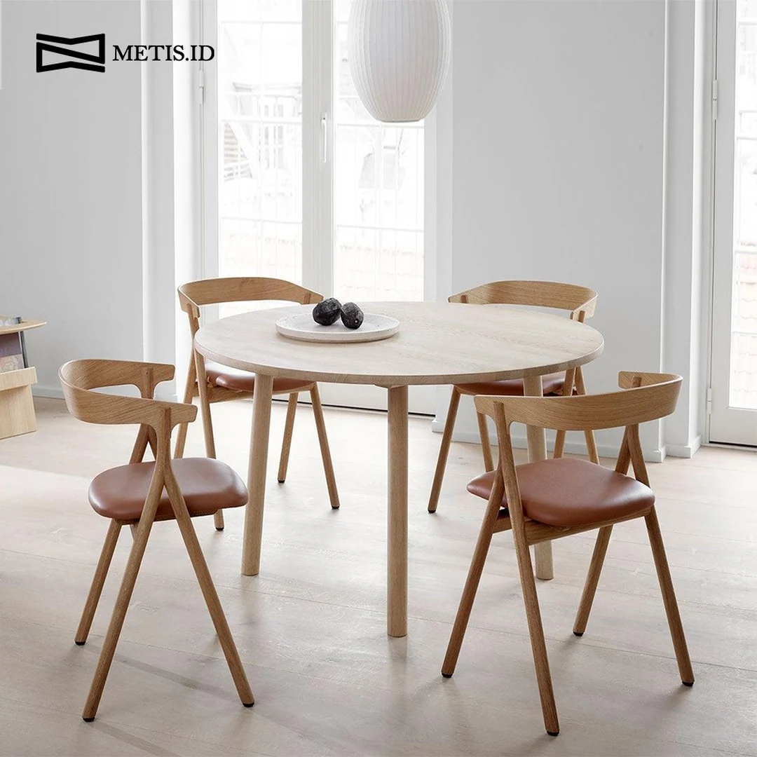 Meja Jati Natural MM047