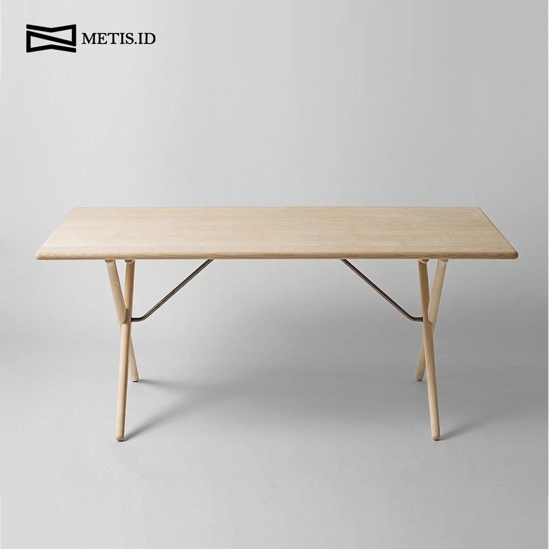 Meja Jati MM058